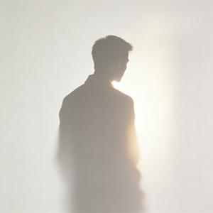 是否该悄然退场