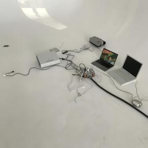 (01)SM002