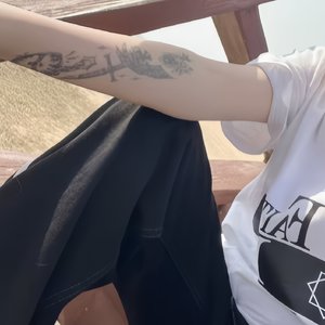 。