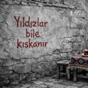 Yıldızlar bile Kıskanır