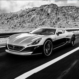 Açıq Saçıq Yubkası Dar