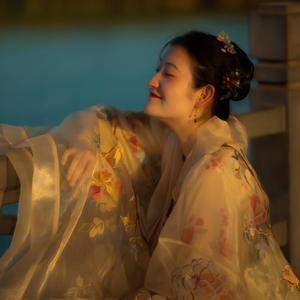 去追一只鹿（翻自 小时姑娘）