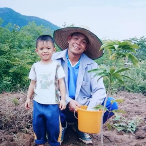 บ้านอ้ายอยู่ดอยกาน