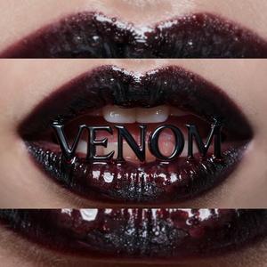 Venon in Lip Gloss
