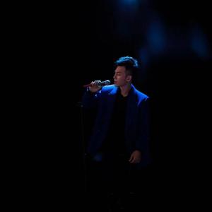 洁伟—Holly Jolly Christmas