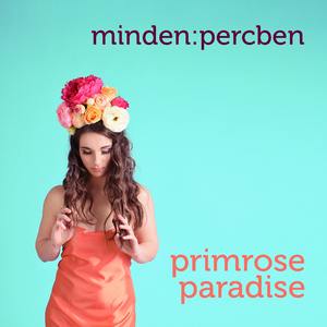 Minden percben
