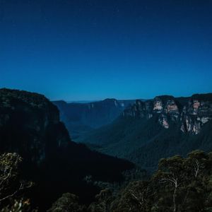 归帆逐梦随意飞