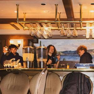 JRSYCLBHSE! (feat. Noodle$)