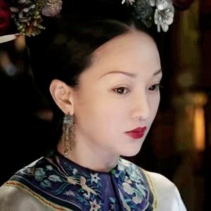 就像冬天 两个不暖和的人靠在一起就暖和啦