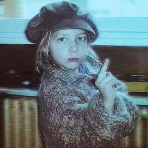 Bad Theme (feat. Lyrae)