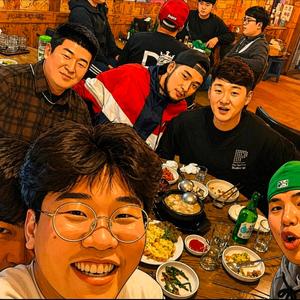 친구야 운동하러 같이가자(득근송)