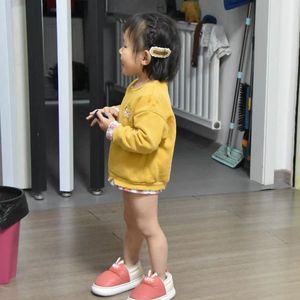 有个女儿叫建国