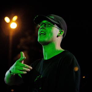 Starter Pack (Freestyle) - FU III (feat. Ibán & Iwain)