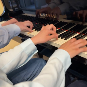 《Always with me》