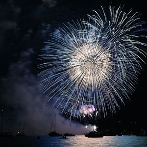 จอมขวัญ亲爱的钟儿