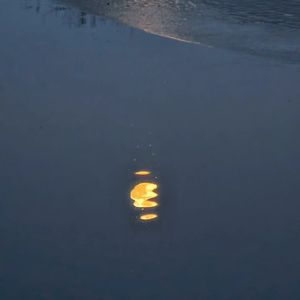 你是不必高悬的月亮