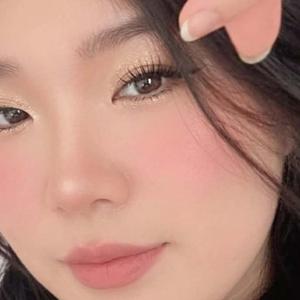 Giữa Lời Ấm