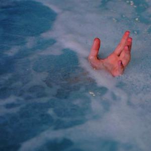 i feel like drowning
