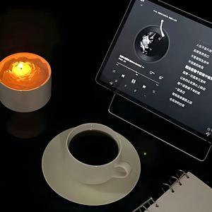 我的世界很小，只够为你烦恼