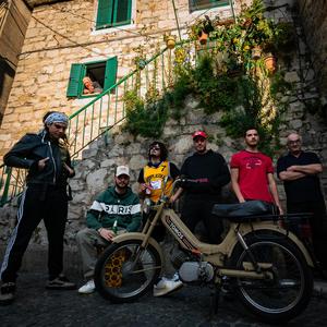 Elegantan (feat. Bobsi & Mak)