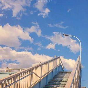 怎么了(女版)_陈艺伊.（翻自 周兴哲）