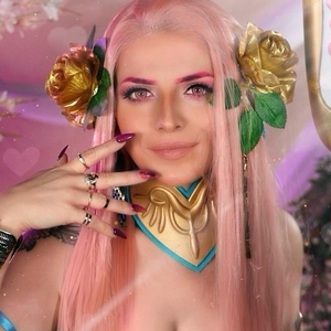 Flirty Whispers & Soothing Hair Brushing