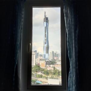 白衣天使 (feat. Hebe)