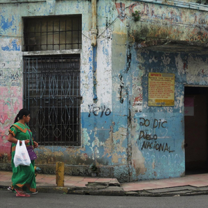 Sin Dirección... (feat. Daniel Molina)