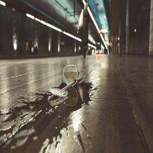 Winning (feat. Breana Marin)