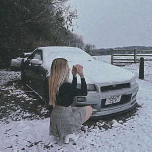 GYPSY WOMAN x METAMORPHOSIS