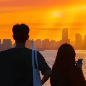 一个人去巴黎（翻自 董又霖）