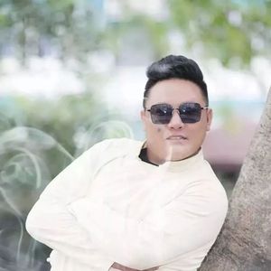 村边的人