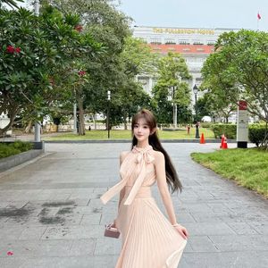 予飒