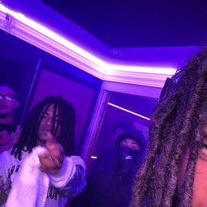 RUNNING BACK LIKE **** IT (feat. iHateRockout)