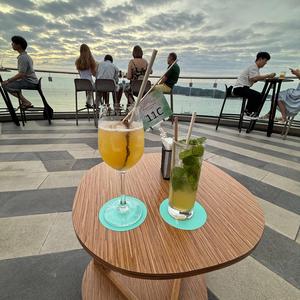 너를 지울수 있을까.