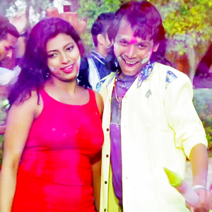 Bada Dar Lage Dekh Pichkariya (Holi Song)