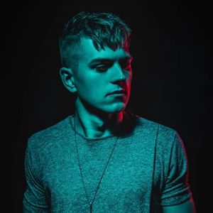 Running Up That Hill ( Voidax Stranger Things Remix )