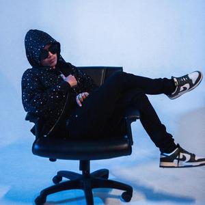 อย่ามาแต๊ะอั๋ง