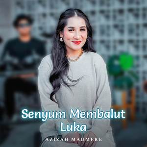 Senyum Membalut Luka