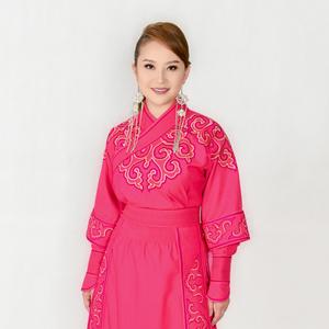 静雪 Chimeegui Lavslah Tsas