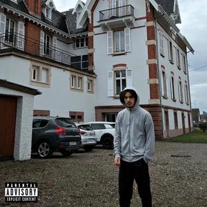 Entre deux mondes