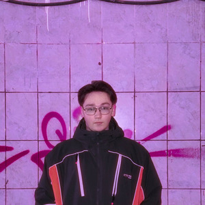 Живу