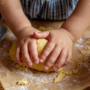 La recepta dels panellets! | Cançó dels panellets: cuina pas a pas | Música infantil educativa en català
