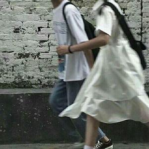 我好像在哪见过你（翻自 邹念慈）