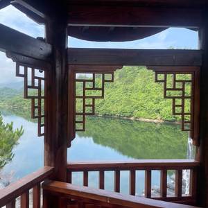 消失在风中的你