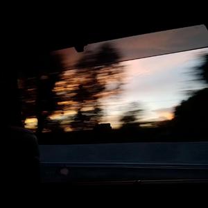 最初的记忆（你只是走出了我的视线）