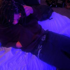 Dough Dough (feat. Versetti)