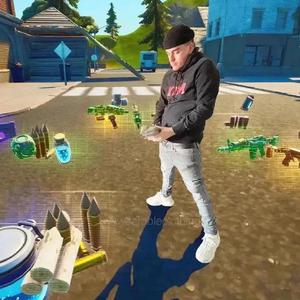 Loot! (feat. laylay)