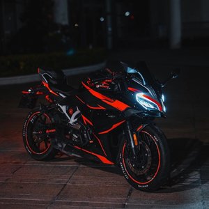 一万零一次