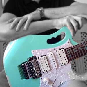 Zaena Morisho Freak All Night